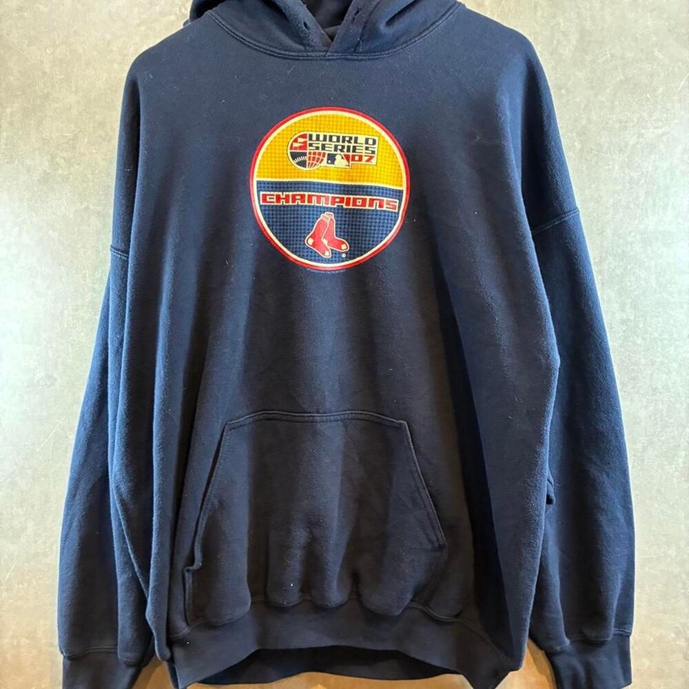 Gildan Men's Navy and Black Hoodie